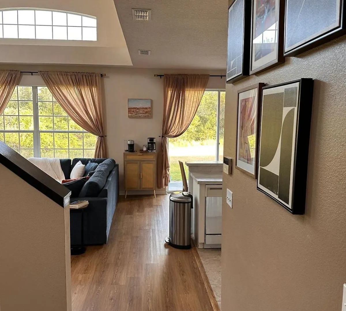 Holiday home Sun Drenched & Spacious Retreat Mins To Disney Davenport United States