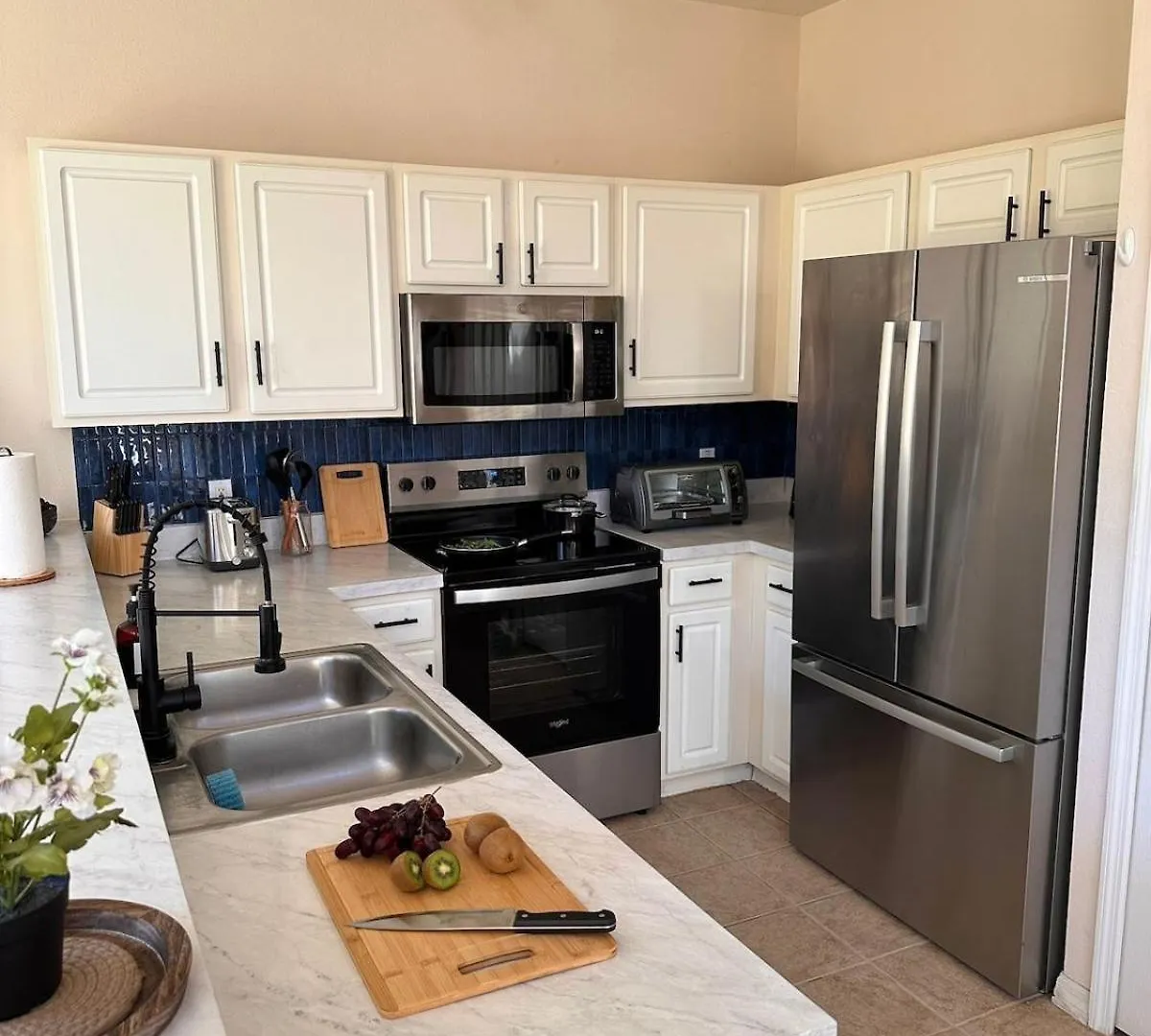 Sun Drenched & Spacious Retreat Mins To Disney Davenport United States